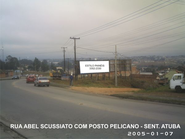 Rua Abel Scussiato com Posto Pelicano sentido Atuba