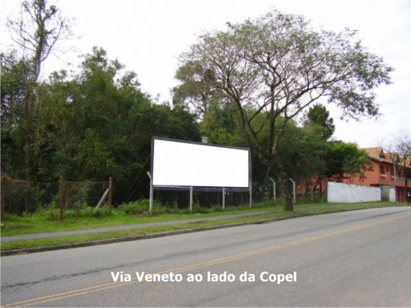 Via Veneto ao lado da Copel