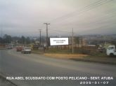 Rua Abel Scussiato com Posto Pelicano sentido Atuba
